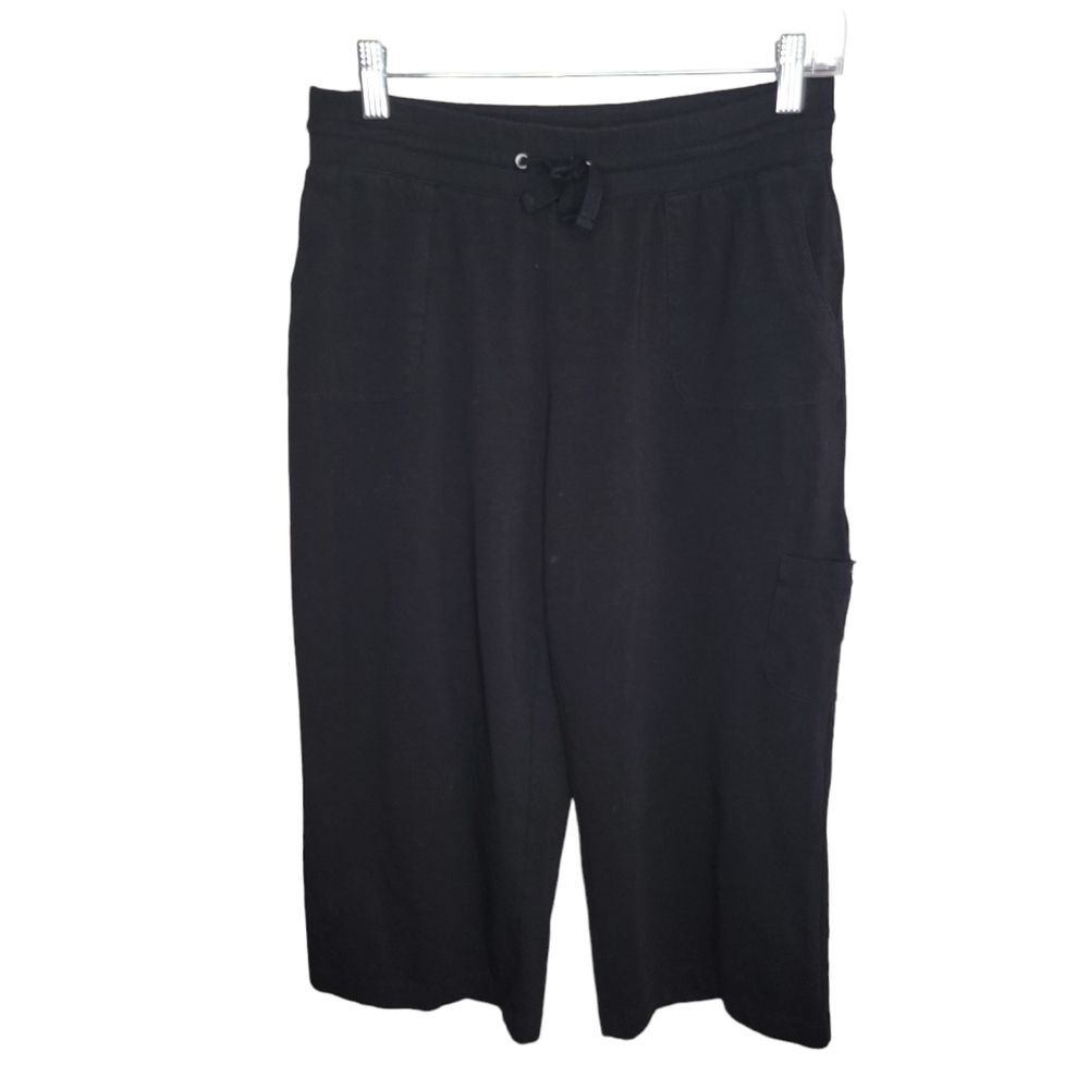 Chico’s Zenergy black knit crop wide leg pants size 0 Small